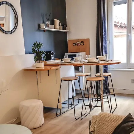 Cocon Renove Proche Ile Barbe Apartament *